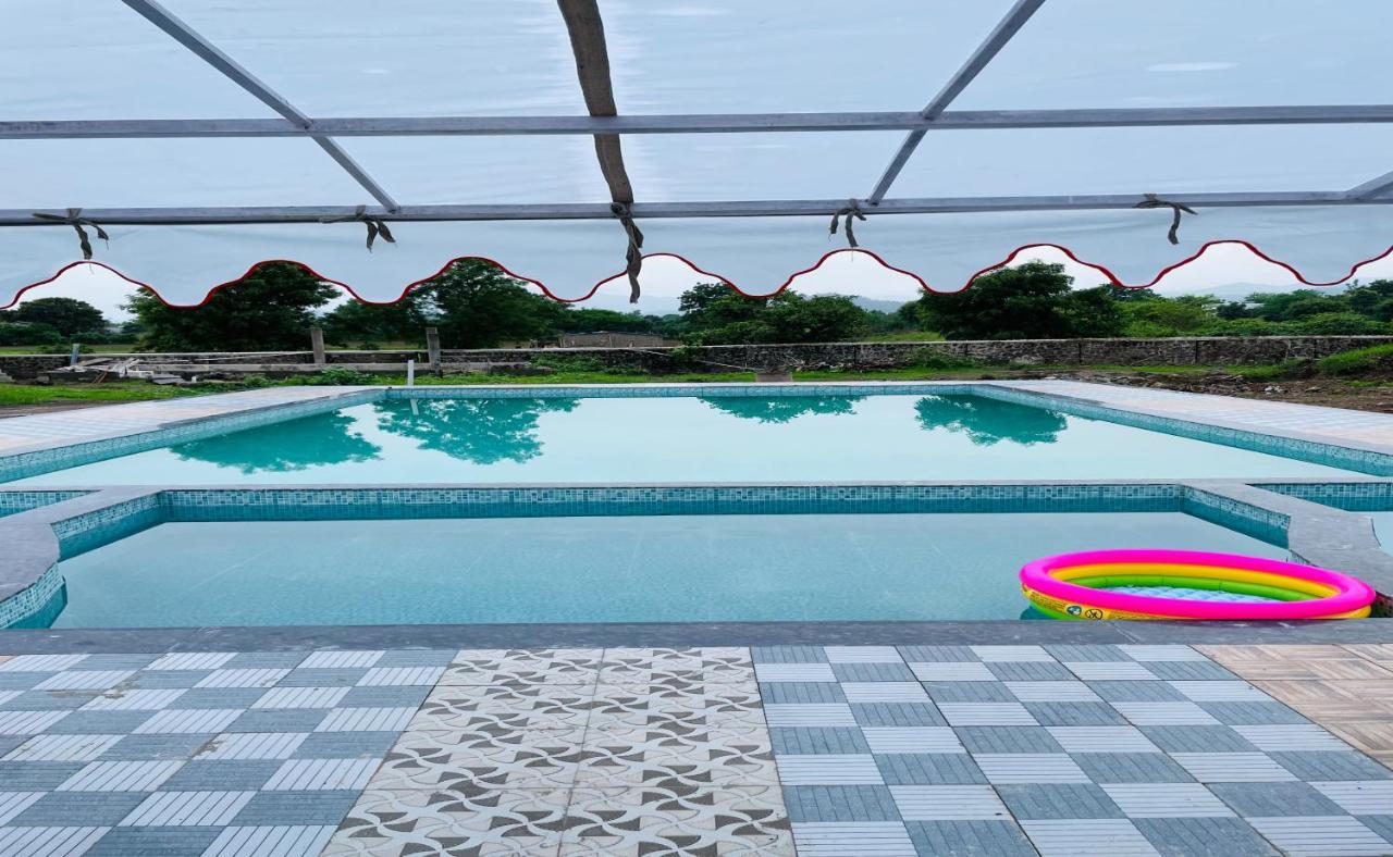 Vasant Vihar Resort Kevadia Buitenkant foto